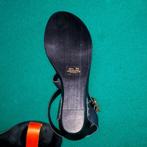 NWT Romano Palai Sandals - Picture 3 of 3